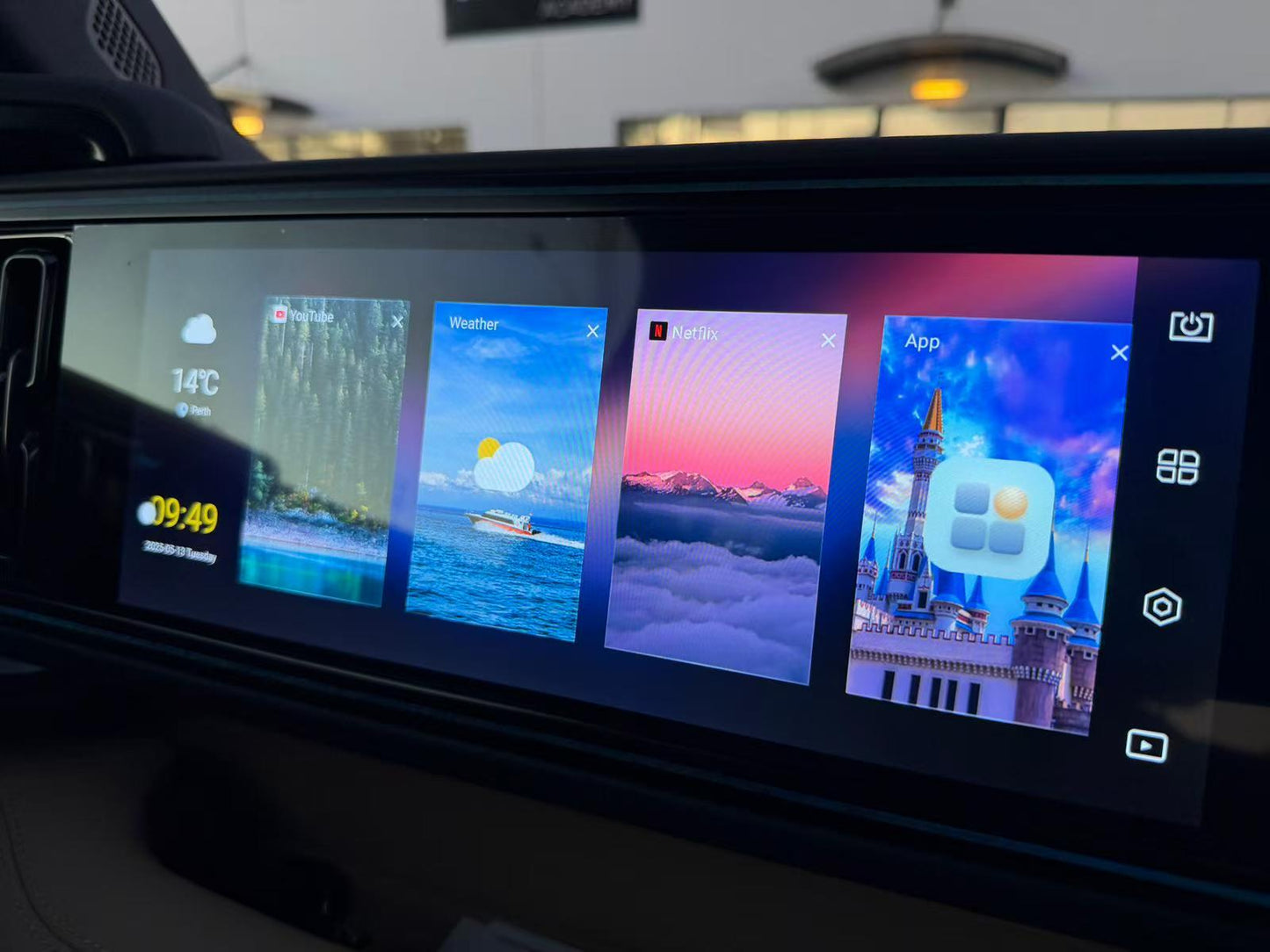 Roadnavier 12.3" Android 14 Passenger Screen for Denza B5 | Qualcomm 8-Core | 4G LTE | 4K HiFi Multimedia Upgrade