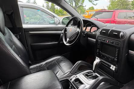 Porsche Cayenne 955 Radio Dead/Not Turning On? Real Fix & CarPlay Upgrade