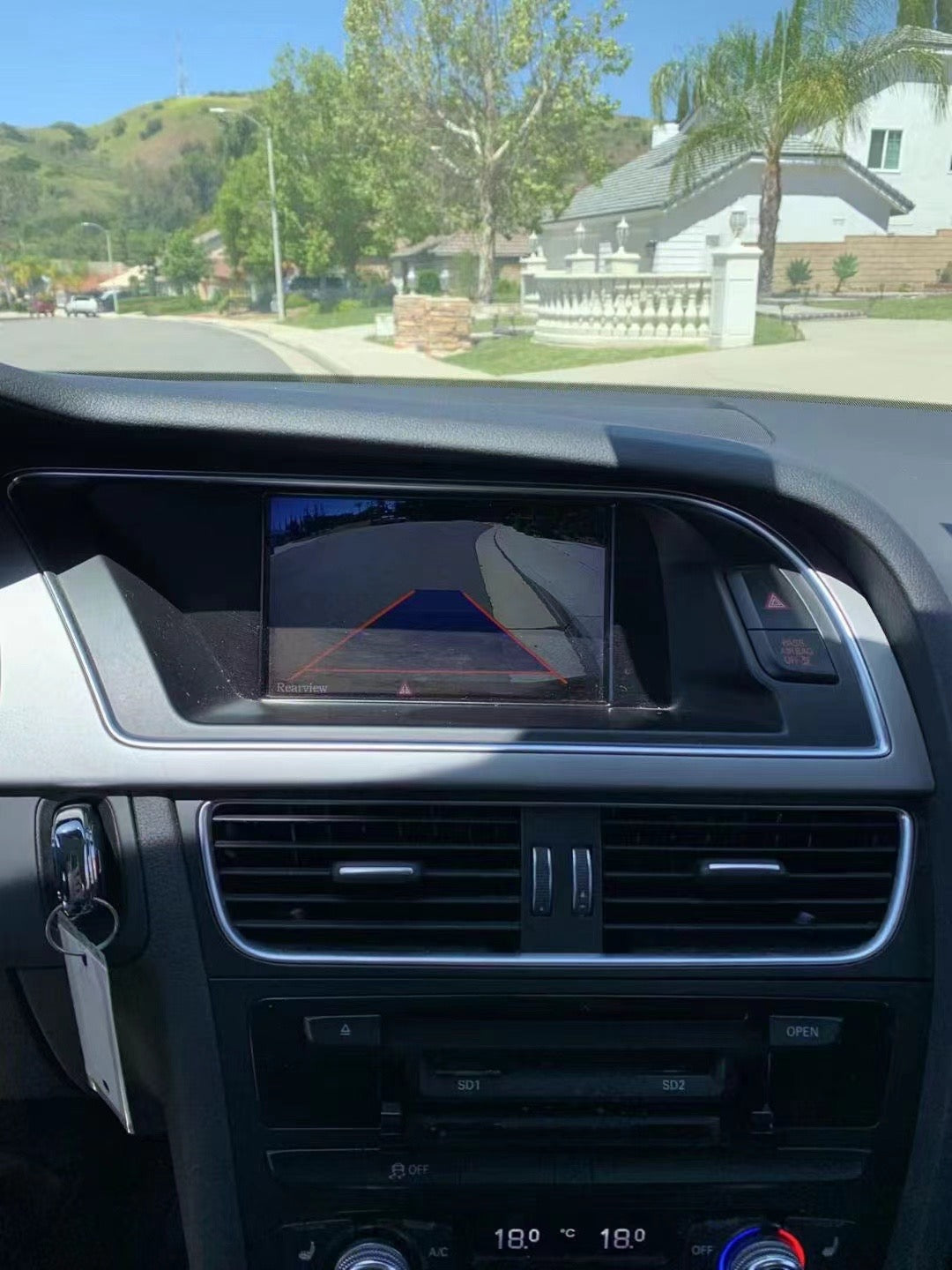 Audi A4 B8 / A5 | 2008–2016 | Wireless CarPlay Box — AirPlay & Mirror Link