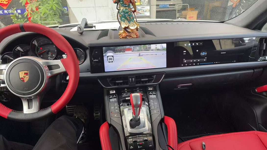 Wireless CarPlay interface on Android screen