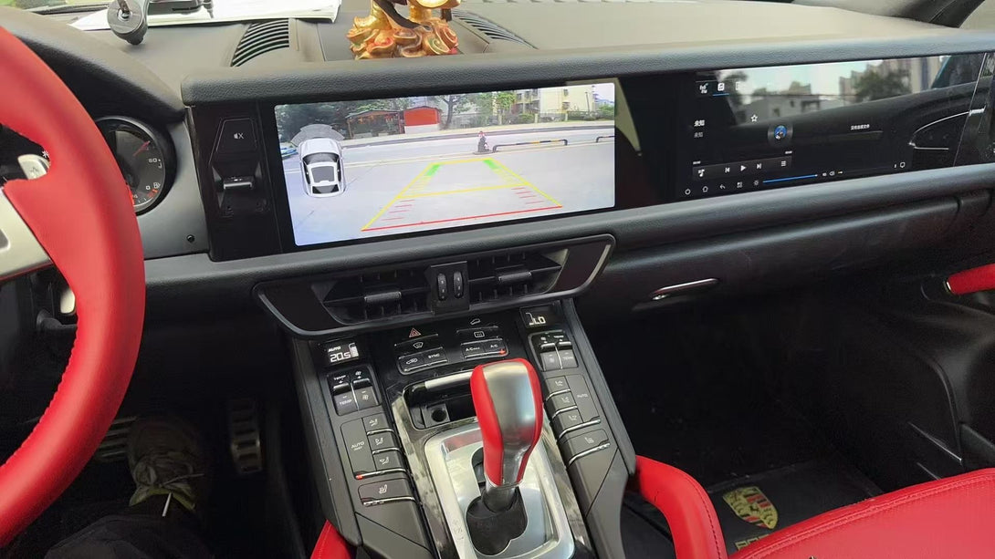Touchscreen UI of the 24.6-inch Android head unit