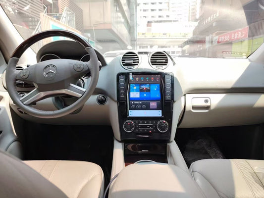 Mercedes ML / GL W164 | 2005–2011 | 10.4" Android Screen — Tesla-Style, Wireless CarPlay