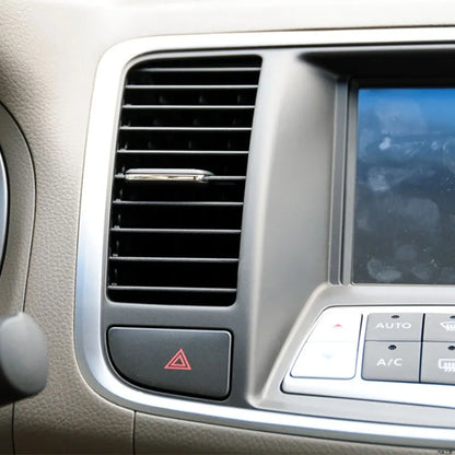 Hazard Warning Light Switch — Nissan Teana / Altima J32 (2008–2012)