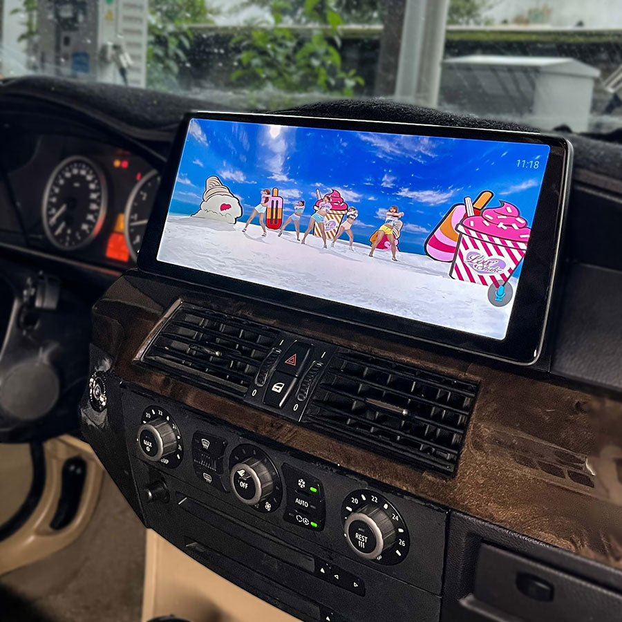 Side view of 12.3 inch anti-glare touchscreen display upgrade fitted in BMW 5 Series E60 interior
