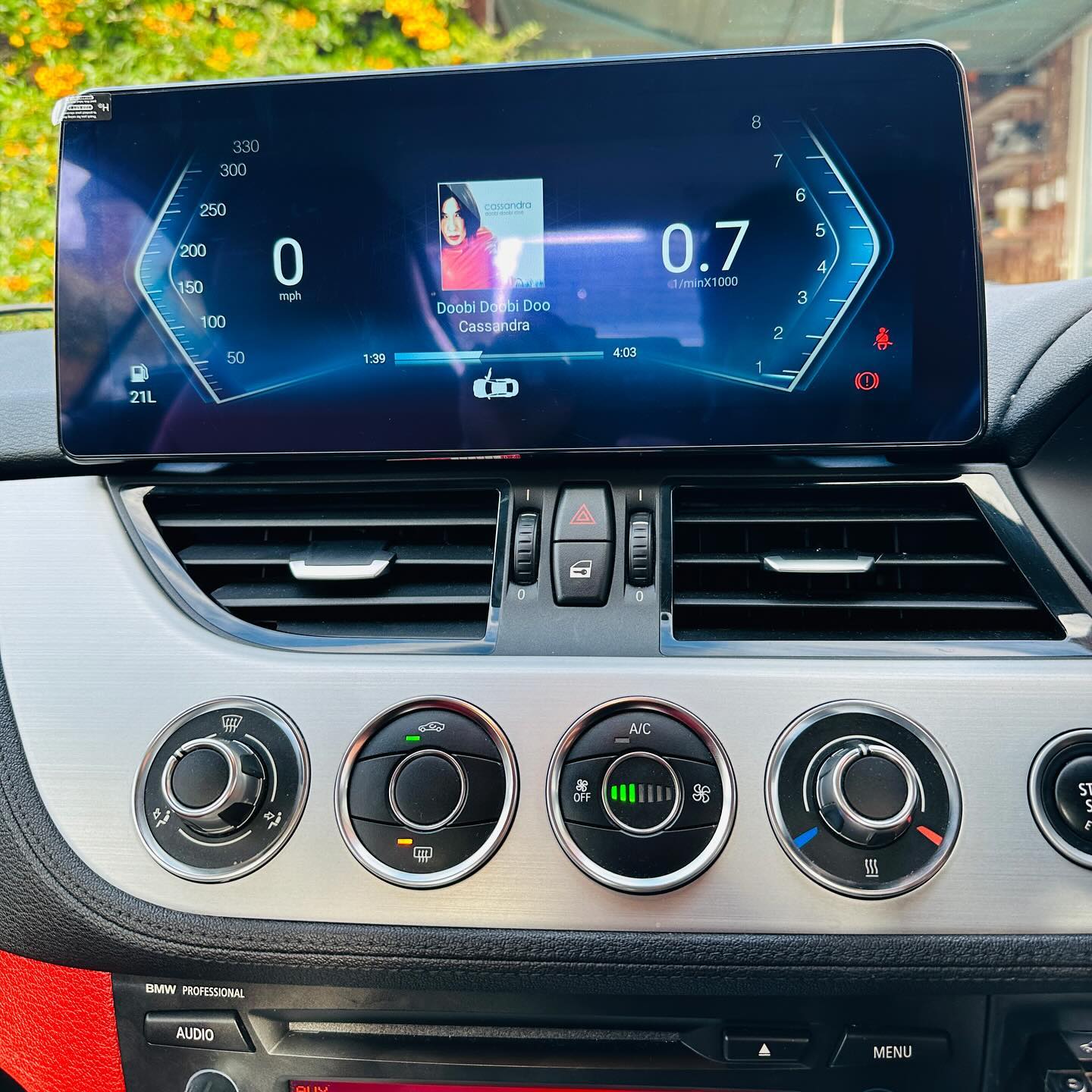 BMW Z4 E89 | 2009–2018 | Android Screen — CIC, Wireless CarPlay & Android Auto