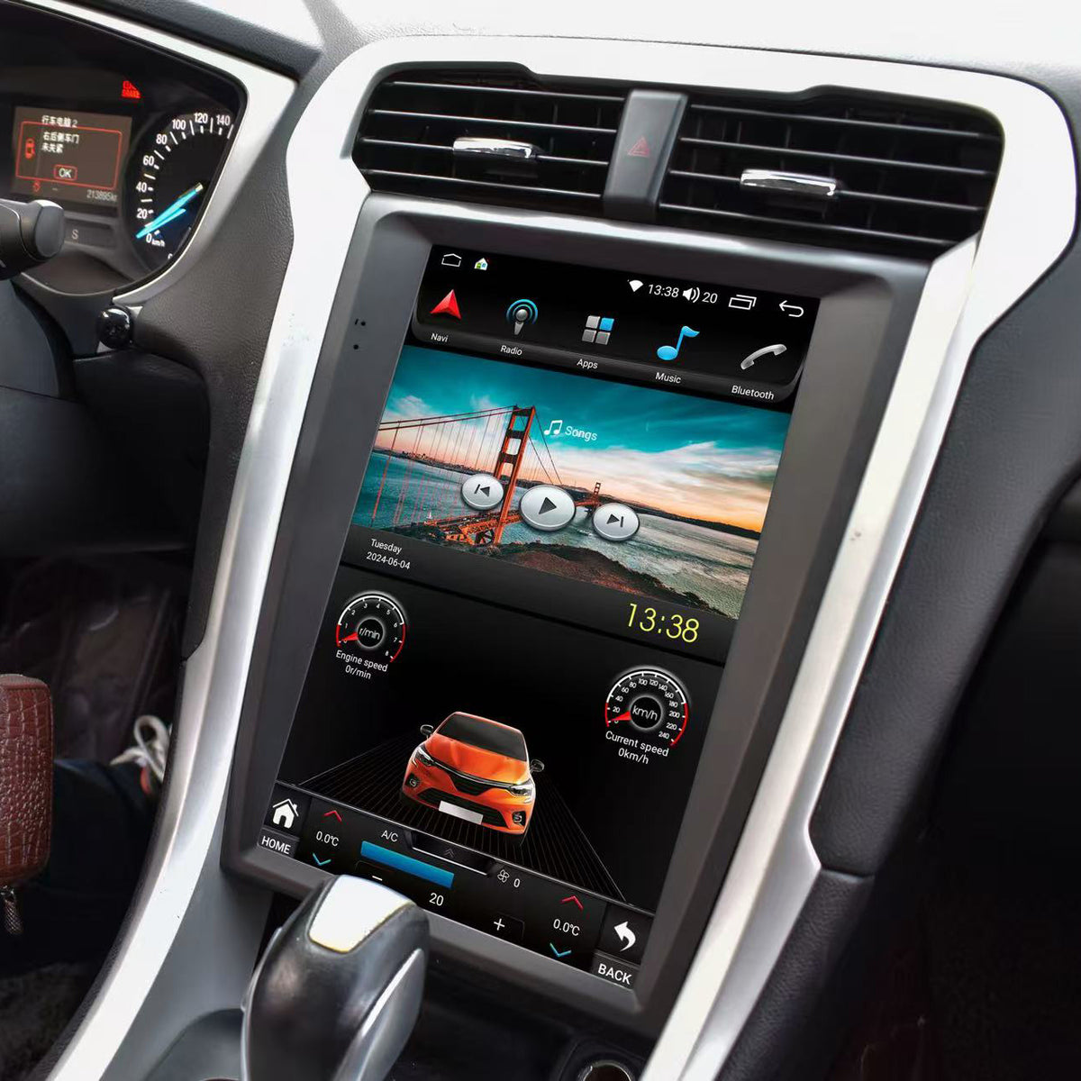 12.1-inch Android screen with wireless Apple CarPlay installed in Ford Fusion