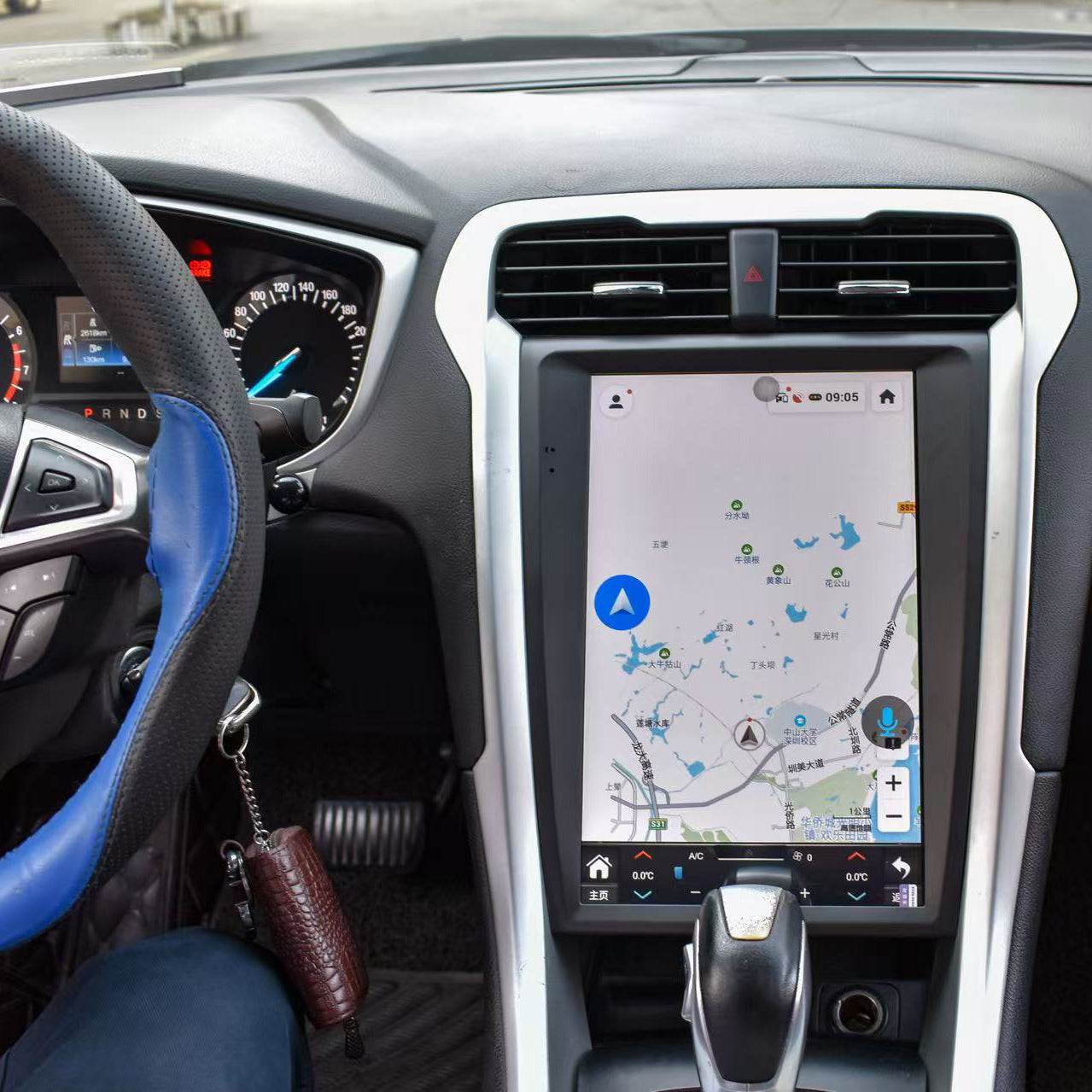 12.1" Android 14 Screen for 2013-2017 Ford Fusion MK5 | Roadnavier