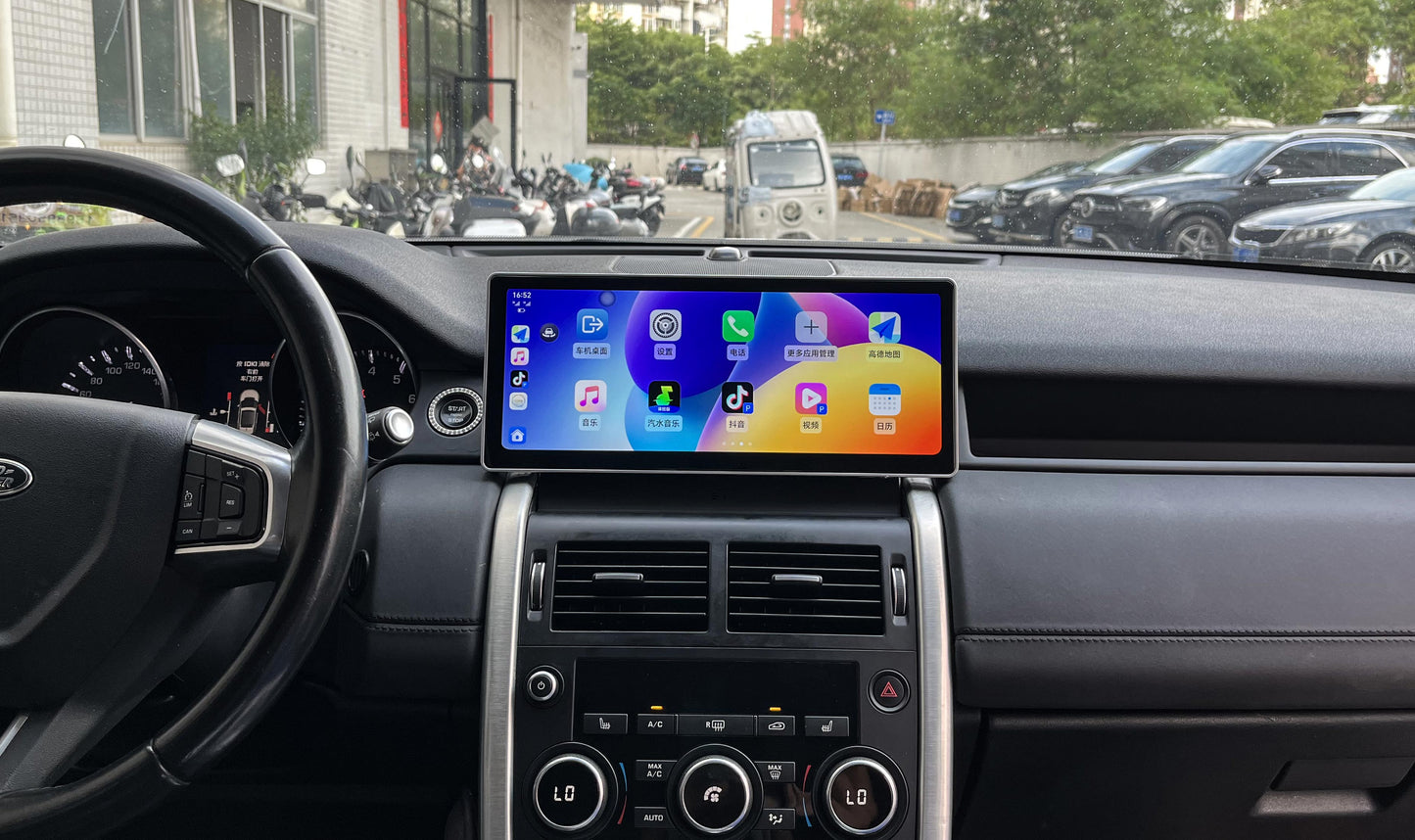 Land Rover Discovery Sport L550 dashboard with 12.3-inch Android screen installed