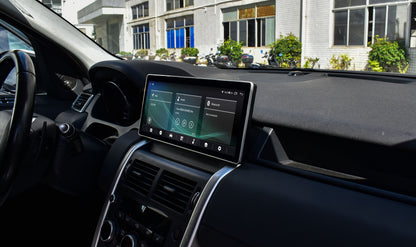 12.3-inch Android screen installed in Land Rover Discovery Sport L550 – side view