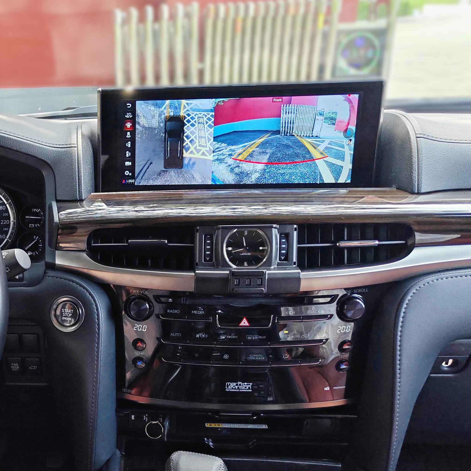 Seamless 360-degree surround view camera integration on upgraded Lexus LX570 head unit