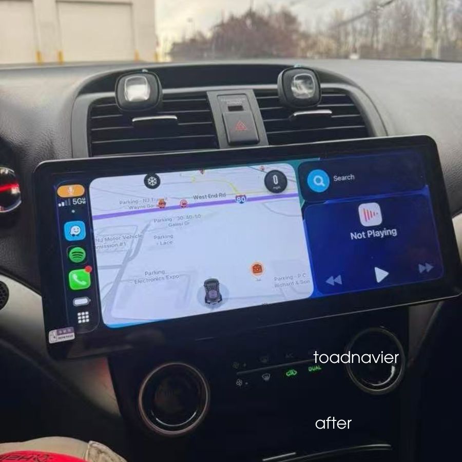 Acura TSX 2003–2008 dashboard after installing Roadnavier 12.3-inch Android touchscreen